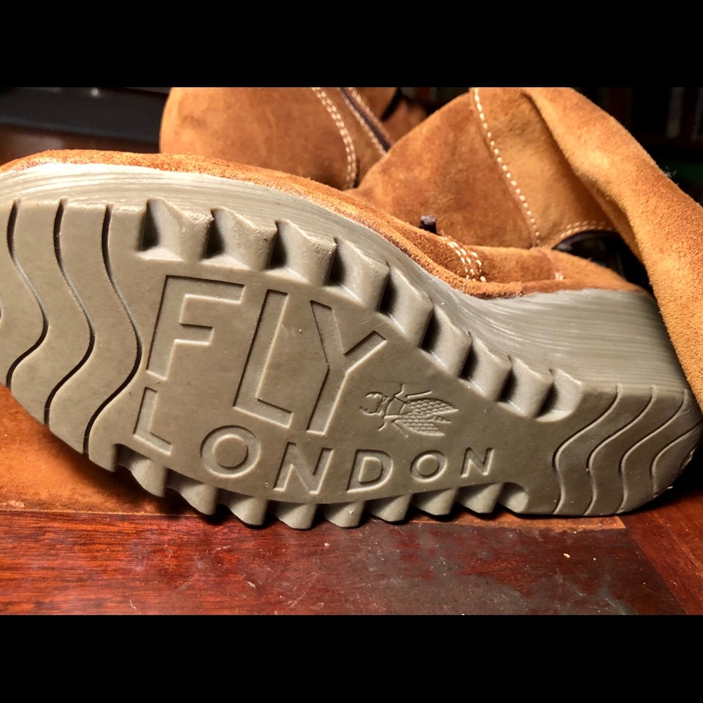Fly London tall suede boots - Picture 2 of 8